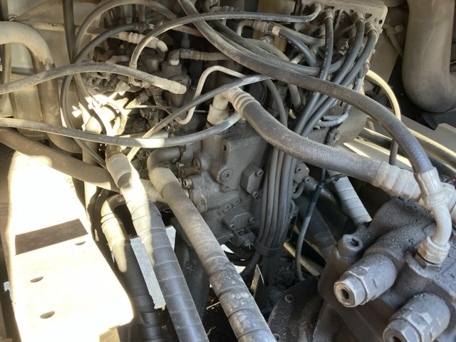 HITACHI ZX330LC-3（53806） - Image 27